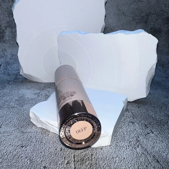 DOLL 10β HYDRALUX SMOOTHING FOUNDATION IN SHADE DEEP BRAND NEW - Picture 6 of 13